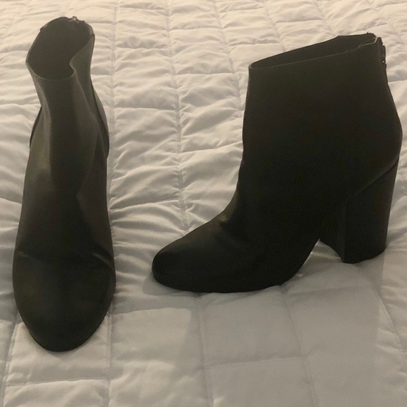 jillian steve madden booties